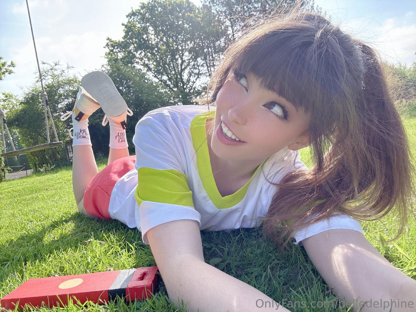 belle delphine chihiro cosplay outdoor onlyfans set leaked 2