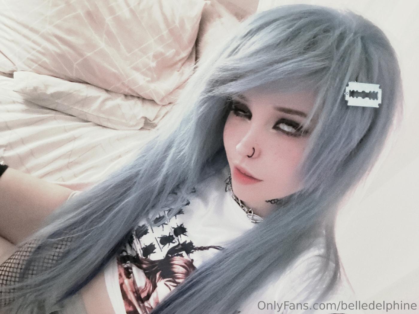 belle delphine sexy nostalgic emo onlyfans set leaked zwzwmi