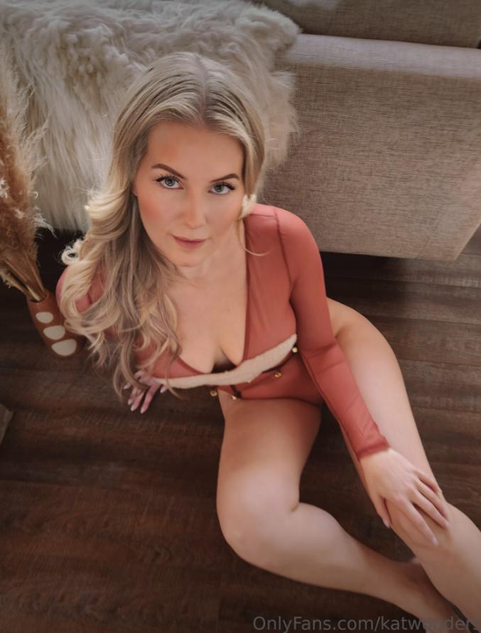 kat_wonders_legs_spread_bodysuit_onlyfans_set_leaked-mdezvc kat wonders legs spread bodysuit onlyfans set leaked mdezvc