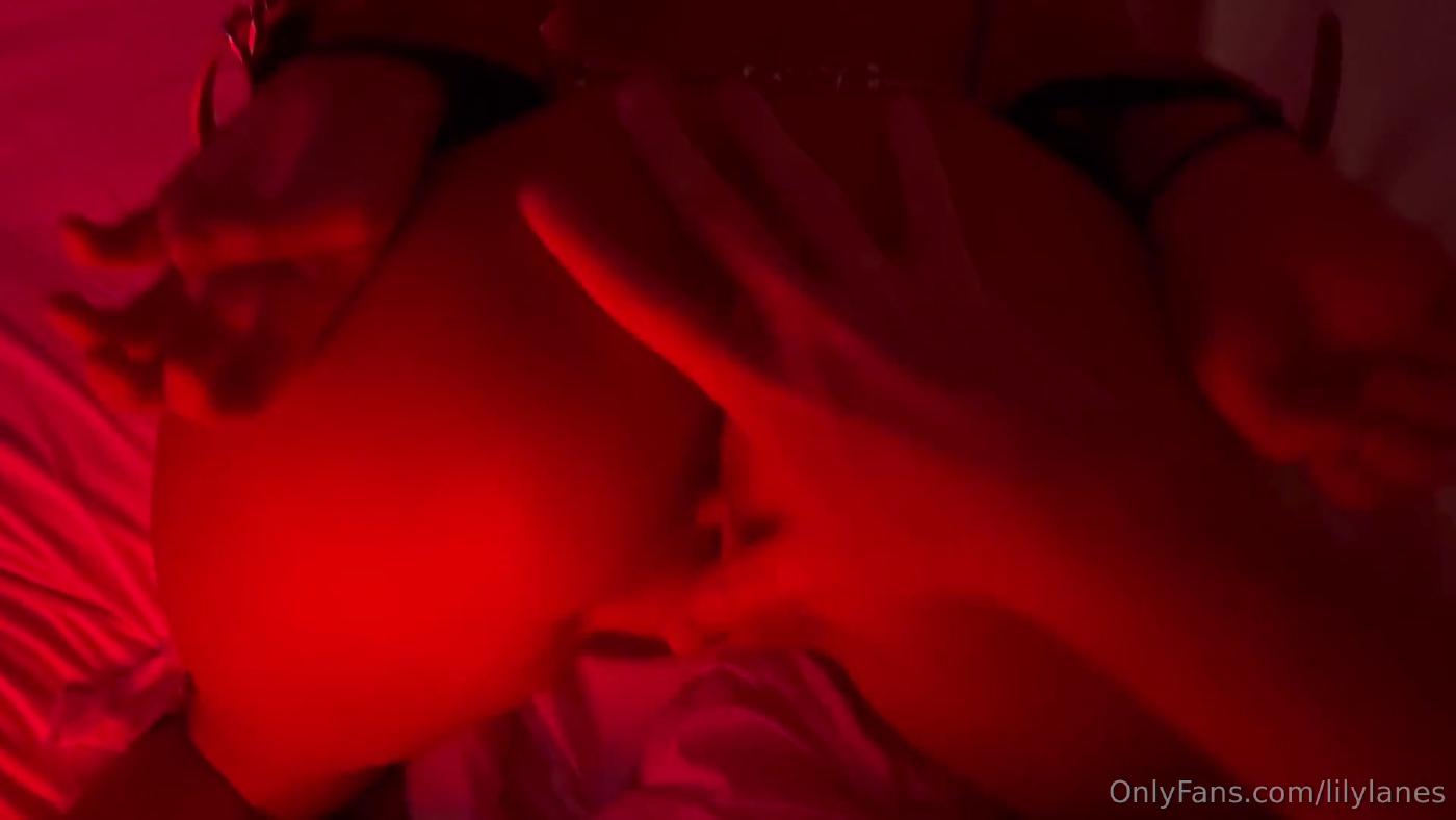 lily lanes nude bdsm butt plug sex onlyfans video leaked