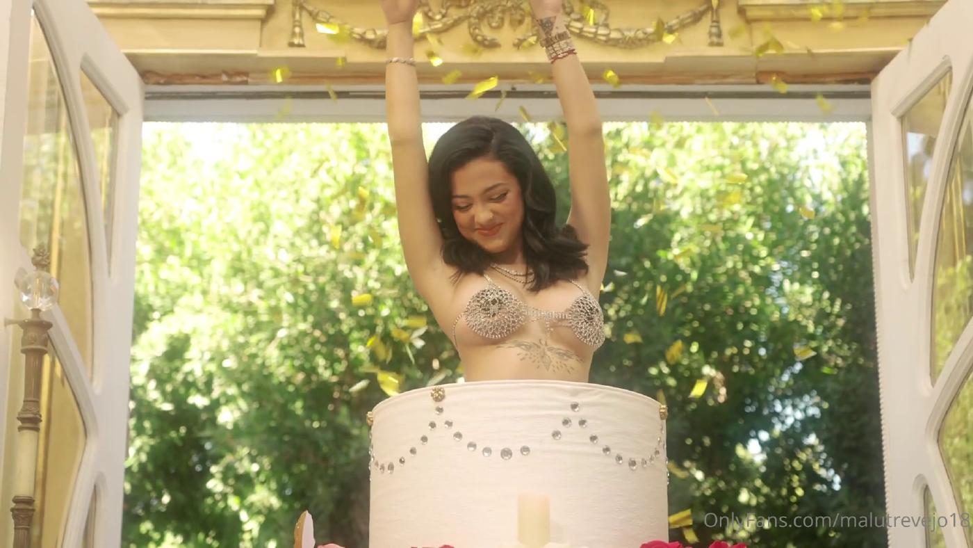 malu trevejo sexy birthday lingerie onlyfans video leaked njrnhn