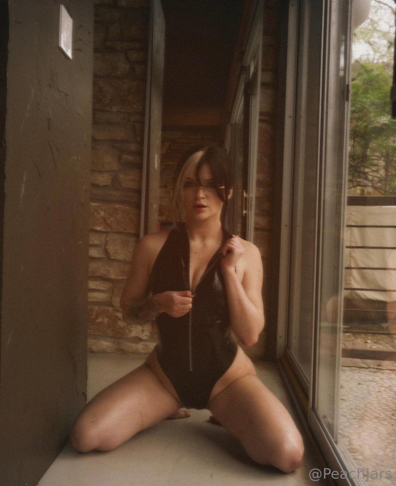 peachjars shiny leather bodysuit onlyfans set leaked