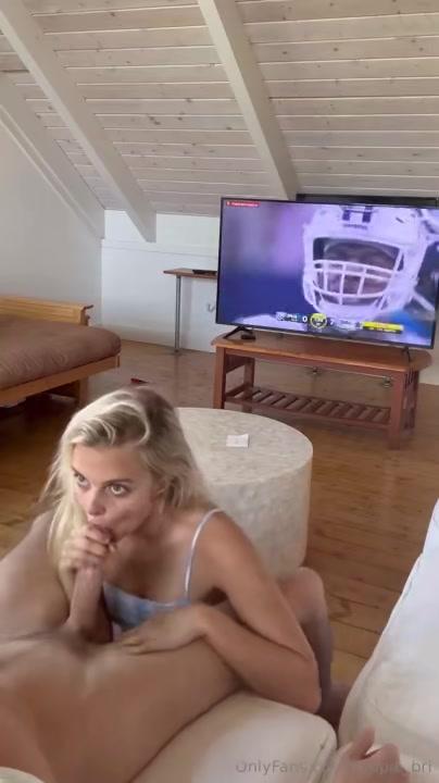 trippie_bri_football_game_blowjob_onlyfans_video_leaked-rcbztf trippie bri football game blowjob onlyfans video leaked rcbztf