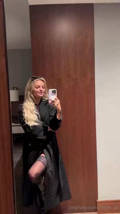 trippie bri nude lingerie blowjob onlyfans video leaked hpfmld