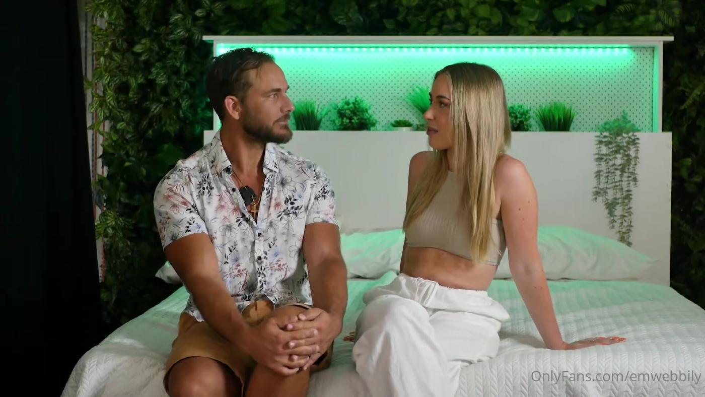 emily_webb_nude_interview_strip_tease_onlyfans_video_leaked-skgckr emily webb nude interview strip tease onlyfans video leaked skgckr