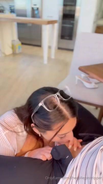 mia_monroe_nude_secretary_blowjob_onlyfans_video_leaked-fakbrg mia monroe nude secretary blowjob onlyfans video leaked fakbrg