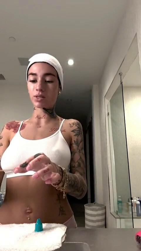 bhad bhabie nipple pokies teasing onlyfans video leaked hkgcfv