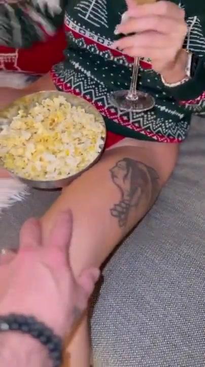 darshelle stevens xmas masturbation onlyfans video leaked efwiyx influencers gonewild