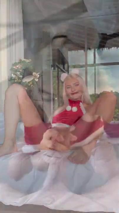 eva elfie pov xmas dress blowjob onlyfans video leaked xhdjit influencers gonewild