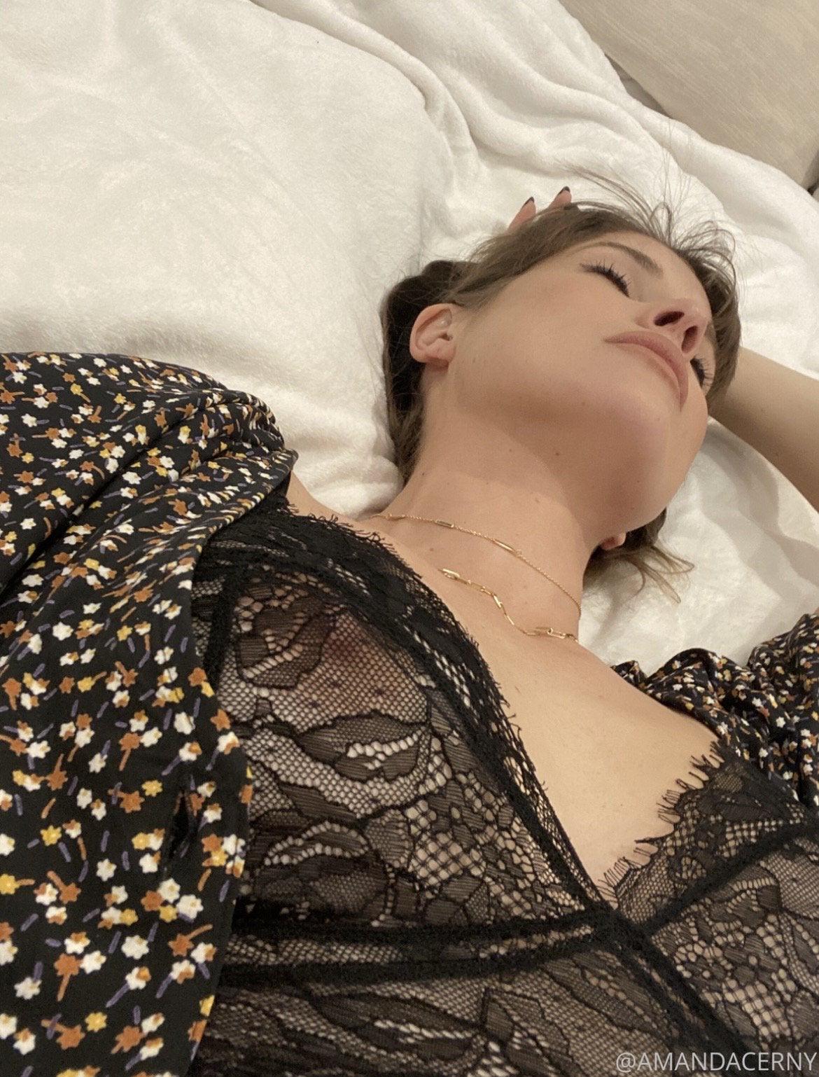 amanda cerny nude christmas onlyfans set leaked whwjwf influencersgonewild