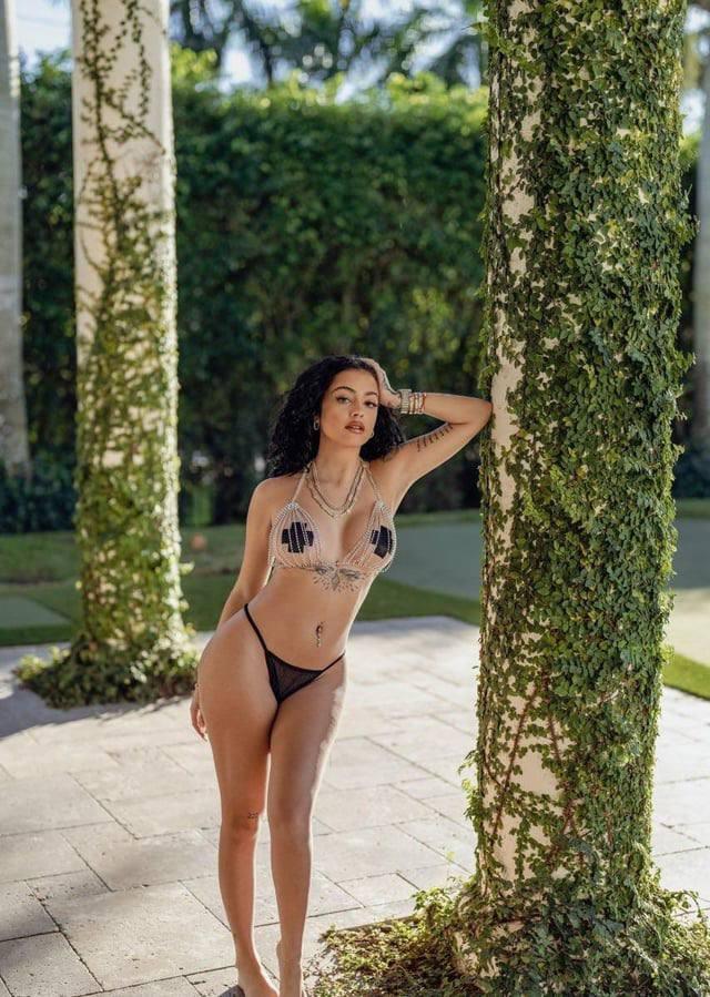 malu trevejo nude nipple pasties onlyfans set leaked mjgygj influencersgonewild