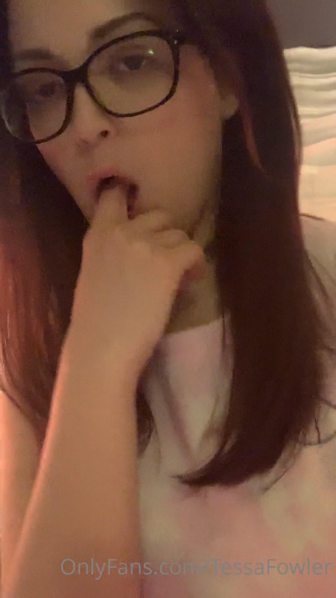 tessa_fowler_nude_titty_lick_onlyfans_video_leaked-ninsep-influencersgonewild tessa fowler nude titty lick onlyfans video leaked ninsep influencersgonewild