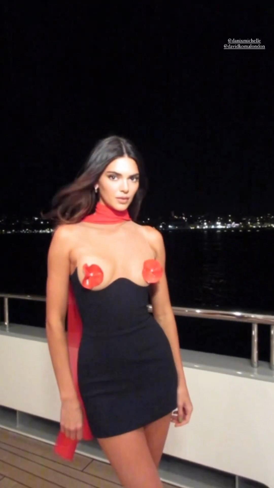 kendall jenner pasties dress candid video leaked vmjcjr influencersgonewild