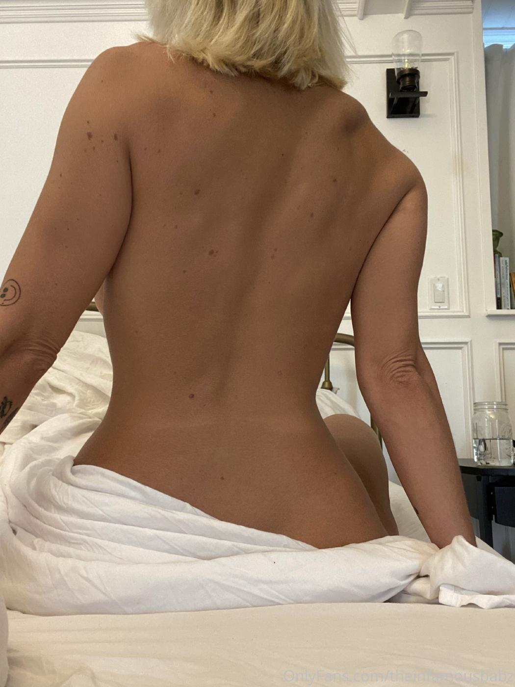 gabbie hanna topless in bed onlyfans set leaked ksadqt influencersgonewild